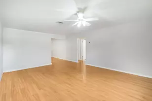 3814 Van Cott Cir, West Palm Beach, FL 33403 - Photo 5