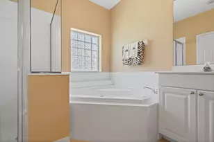 3716 NW Deer Oak Dr, Jensen Beach, FL 34957 - Photo 17