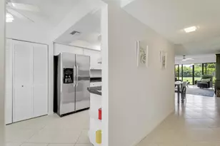 5121 Oakhill Ln, Delray Beach, FL 33484 - Photo 3