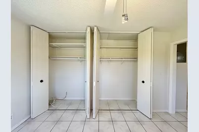 2911 Ashley Dr #J, West Palm Beach, FL 33415 - Photo 13