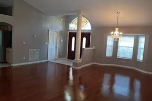 242 SW Amesbury Ave, Port Saint Lucie, FL 34953 - Photo 5