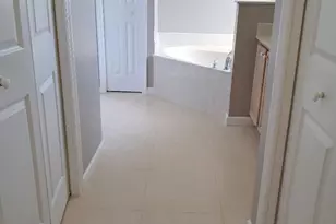 242 SW Amesbury Ave, Port Saint Lucie, FL 34953 - Photo 17