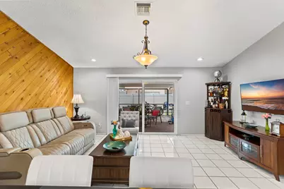 8620 NW 48th Street, Lauderhill, FL 33351 - Photo 9