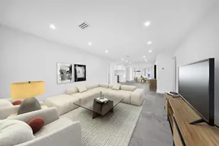 1721 N 16th Ct, Hollywood, FL 33020 - Photo 5