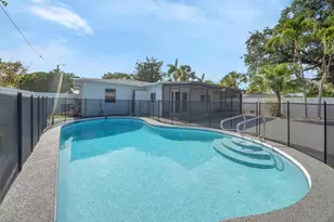 1721 N 16th Ct, Hollywood, FL 33020 - Photo 1