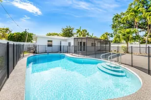 1721 N 16th Ct, Hollywood, FL 33020 - Photo 3