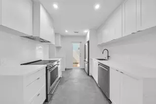 1721 N 16th Ct, Hollywood, FL 33020 - Photo 11
