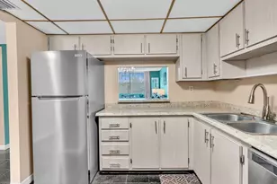 6570 Royal Palm Blvd, Margate, FL 33063 - Photo 13