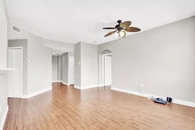 11037 Legacy Boulevard #302, Palm Beach Gardens, FL 33410 - Photo 3