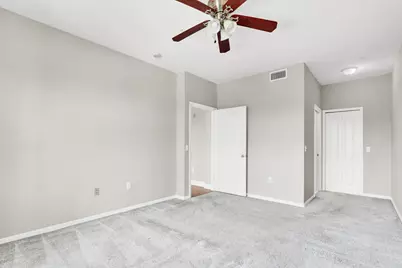11037 Legacy Boulevard #302, Palm Beach Gardens, FL 33410 - Photo 15