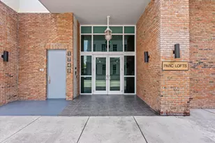 1749 NE Miami Ct, Miami, FL 33132 - Photo 23