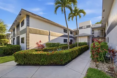 15301 Pembridge Avenue #44, Delray Beach, FL 33484 - Photo 3