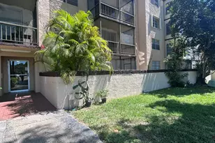 7300 NW 17th St, Plantation, FL 33313 - Photo 1