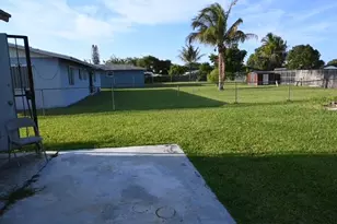 14415 SW 106th Ct, Miami, FL 33176 - Photo 17