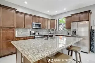 20908 NW 1st Dr, Pembroke Pines, FL 33029 - Photo 29