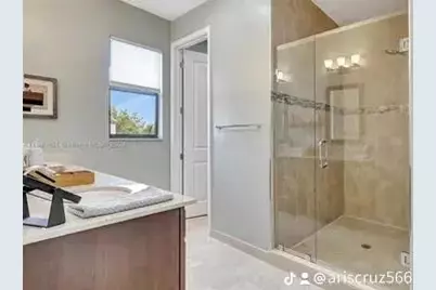 20908 NW 1st Drive, Pembroke Pines, FL 33029 - Photo 9