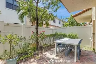 20908 NW 1st Dr, Pembroke Pines, FL 33029 - Photo 21