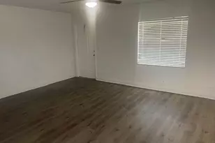 1451 NW 20th Ct, Fort Lauderdale, FL 33311 - Photo 3