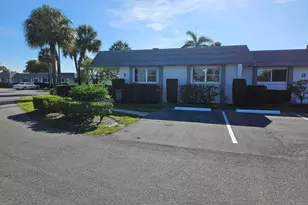 2886 E Fernley Dr Dr E, West Palm Beach, FL 33415 - Photo 3