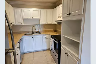 2886 E Fernley Dr Drive E #1, West Palm Beach, FL 33415 - Photo 9