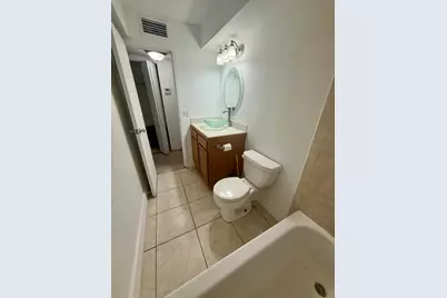 1901 N Andrews Avenue #216, Wilton Manors, FL 33311 - Photo 13