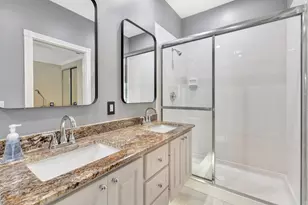 216 Barcelona Dr, Jupiter, FL 33458 - Photo 23