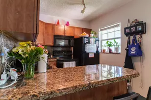2660 NE 8th Ave, Wilton Manors, FL 33334 - Photo 7