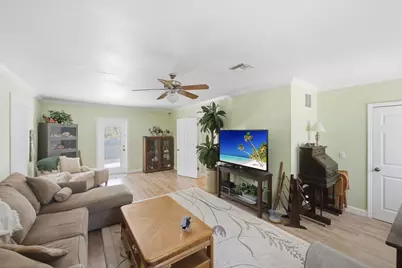 108 Carlisle Lane, Port Saint Lucie, FL 34952 - Photo 21