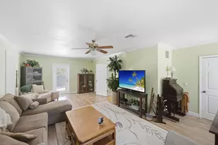 108 Carlisle Ln, Port Saint Lucie, FL 34952 - Photo 21