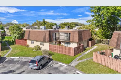 5822 Swordfish Court #A, Tamarac, FL 33319 - Photo 5