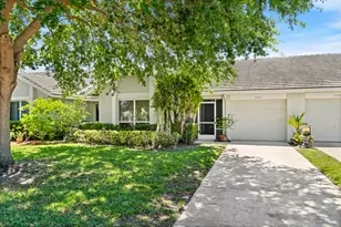 3184 SW Sunset Trace Cir, Palm City, FL 34990 - Photo 1