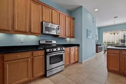 82 Stoney Drive, Palm Beach Gardens, FL 33410 - Photo 7