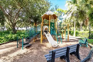 82 Stoney Dr, Palm Beach Gardens, FL 33410 - Photo 39