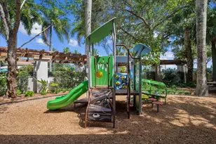 82 Stoney Dr, Palm Beach Gardens, FL 33410 - Photo 37