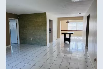 8136 NW 21st Court, Sunrise, FL 33322 - Photo 11