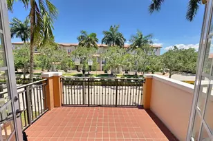 474 SW 147th Ave, Pembroke Pines, FL 33027 - Photo 3