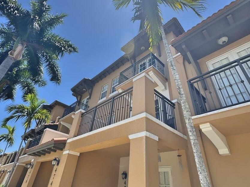 474 SW 147th Ave - 474 SW 147th Ave, Pembroke Pines, FL 33027 Luxury Property | Jose Angel Pina