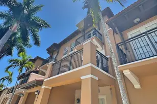 474 SW 147th Ave, Pembroke Pines, FL 33027 - Photo 1