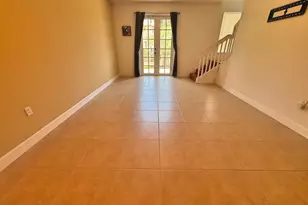 474 SW 147th Ave, Pembroke Pines, FL 33027 - Photo 5