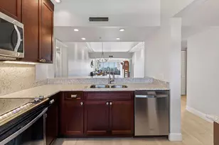 701 Seafarer Cir, Jupiter, FL 33477 - Photo 3