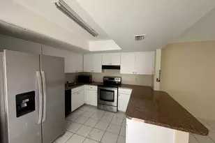 1604 Shaker Cir, Wellington, FL 33414 - Photo 9