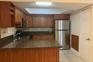 54 N Matador Ln, Davie, FL 33324 - Photo 3