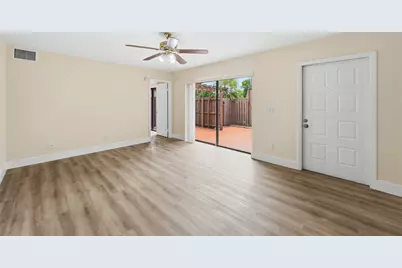 8337 N Coral Circle, North Lauderdale, FL 33068 - Photo 5