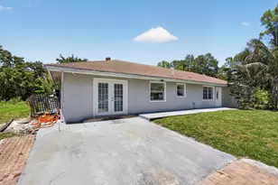 16663 89th Pl N, The Acreage, FL 33470 - Photo 3