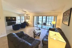5055 Oakhill Ln, Delray Beach, FL 33484 - Photo 5