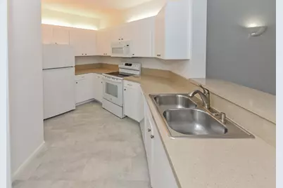 800 Uno Lago Drive #104, Juno Beach, FL 33408 - Photo 9