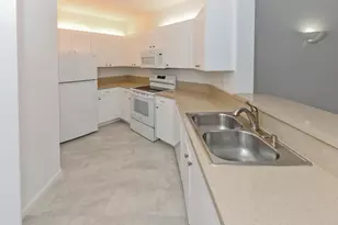 800 Uno Lago Dr, Juno Beach, FL 33408 - Photo 9