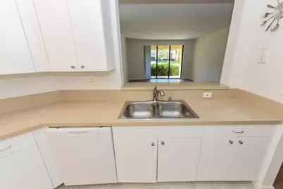 800 Uno Lago Drive #104, Juno Beach, FL 33408 - Photo 11