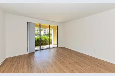 800 Uno Lago Drive #104, Juno Beach, FL 33408 - Photo 15