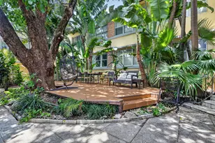 1446 Lenox Ave., Miami Beach, FL 33139 - Photo 21